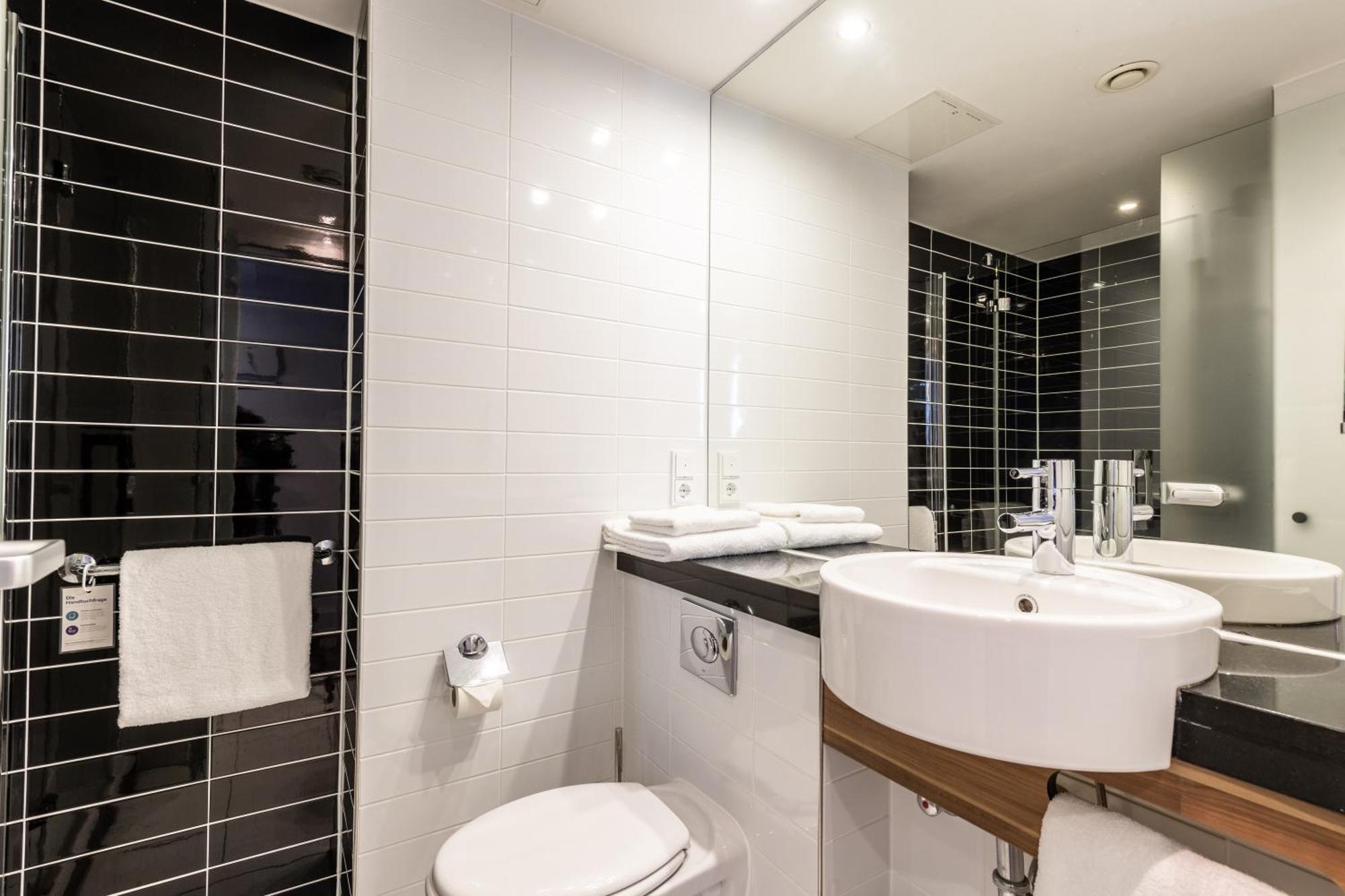Premier Inn Hamburg City Millerntor Eksteriør bilde